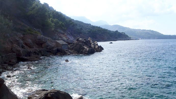 Hiking PINTORS ROUTE Mallorca. Medium level