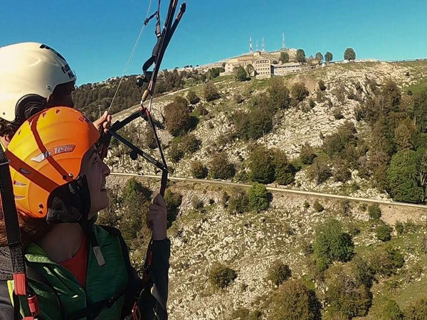 Paragliding in Navarra