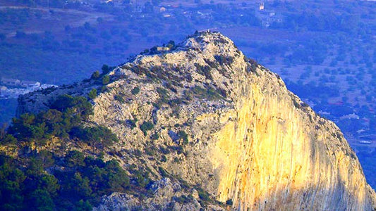 Hiking SA GUBIA Mallorca.Initiation level